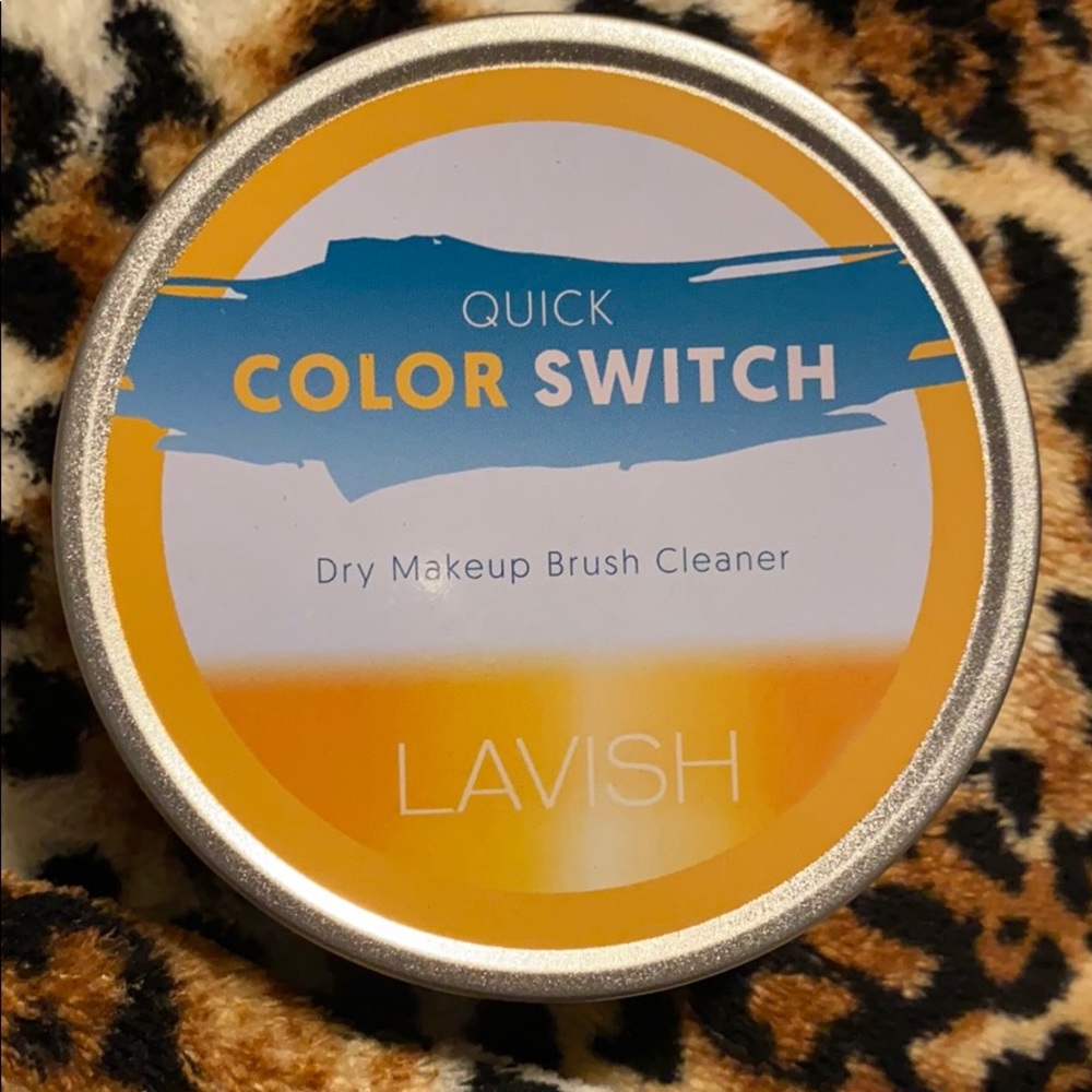 Make-up Brush Switching Pan